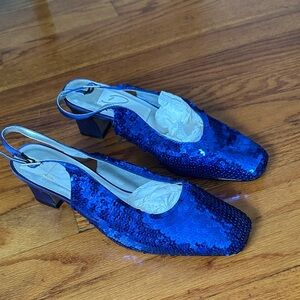 Sequence dress pumps